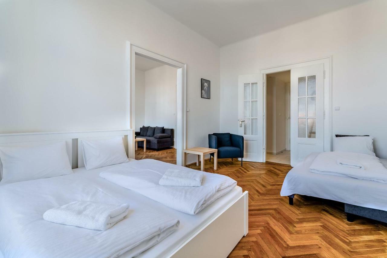 Avantguard Apartments Prag Eksteriør billede